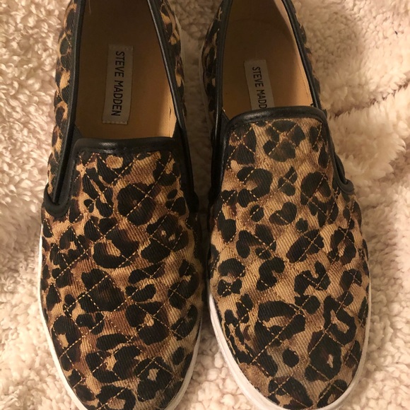 steve madden cheetah slip ons